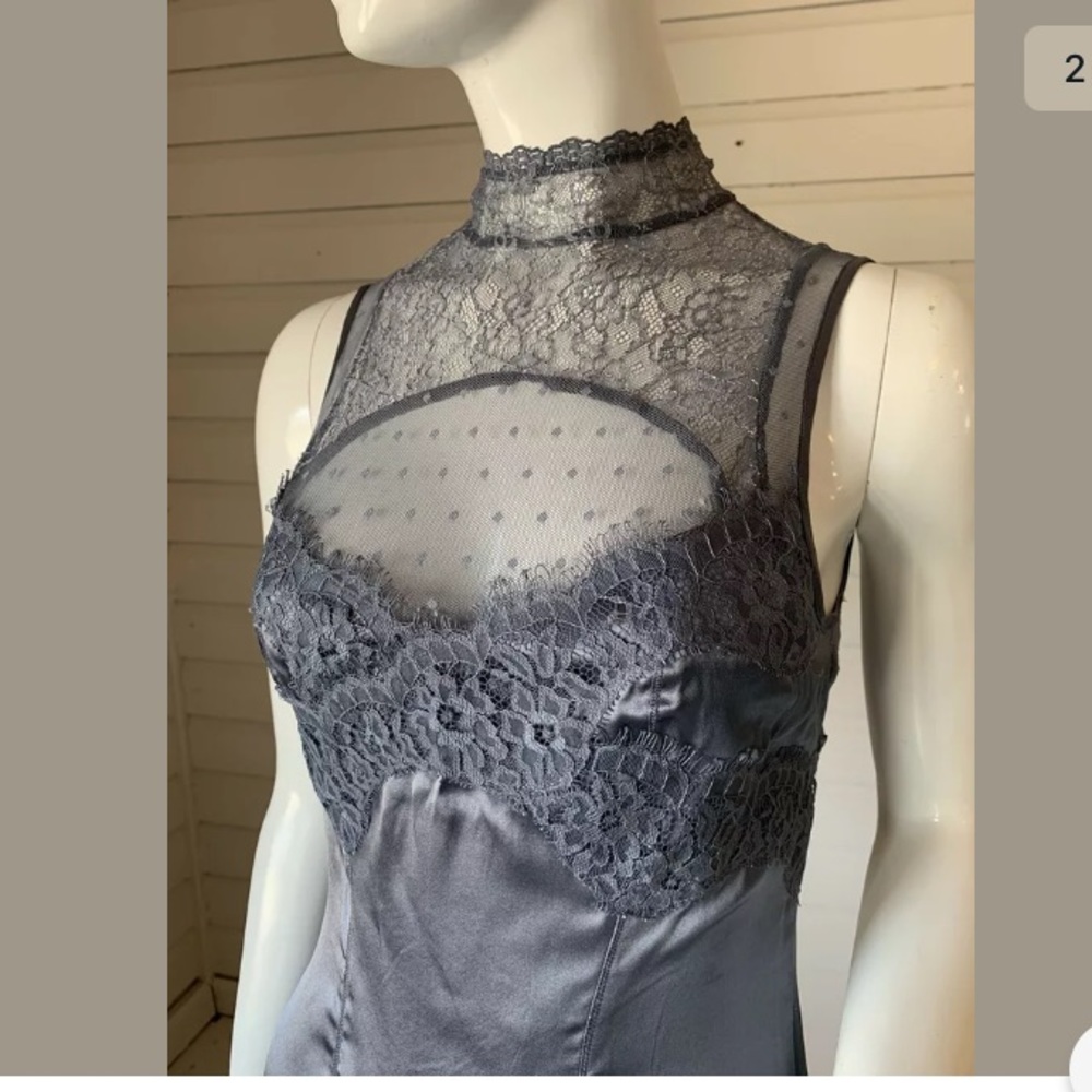 💕bebe lace mock neck top🌸 - Picture 3 of 6